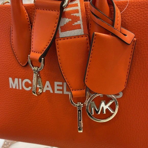 MICHAEL KORS
Mirella Small Pebbled Leather Crossbody Bag Tote
Poppy
NWT - Picture 2 of 16